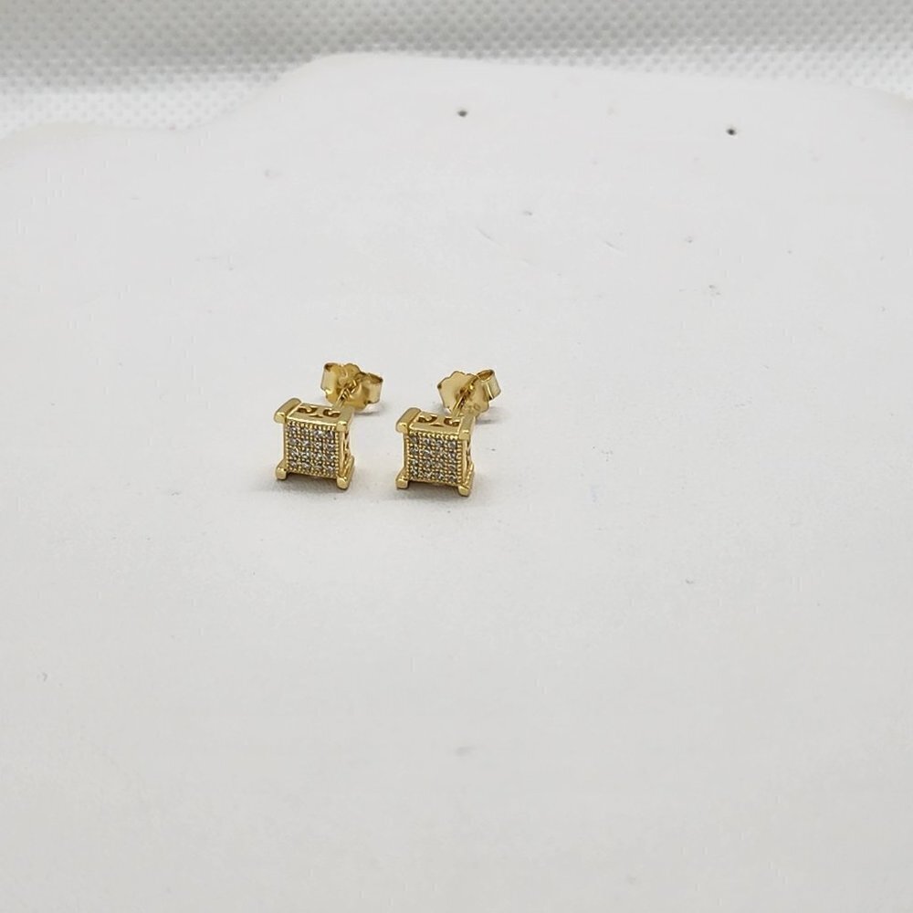 Brand New Sterling Silver 925 Square Cz Earrings